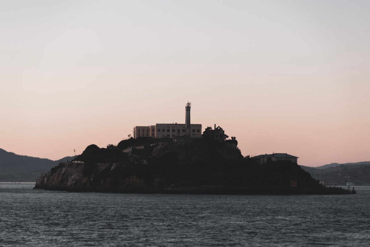 alcatraz reserva terminal