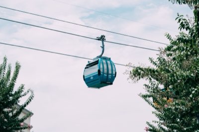7.000 kg Wagen: Die Technik hinter der SF-Seilbahn meistern
