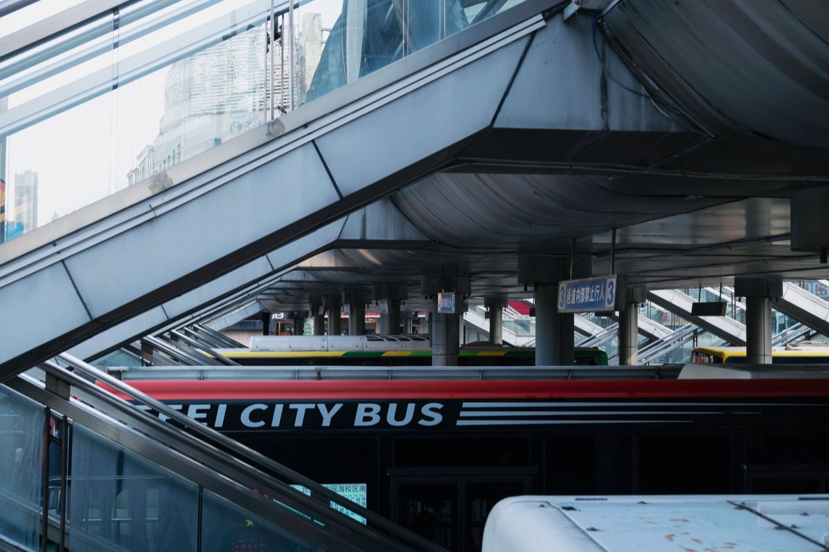 piazzale con bus a san francisco