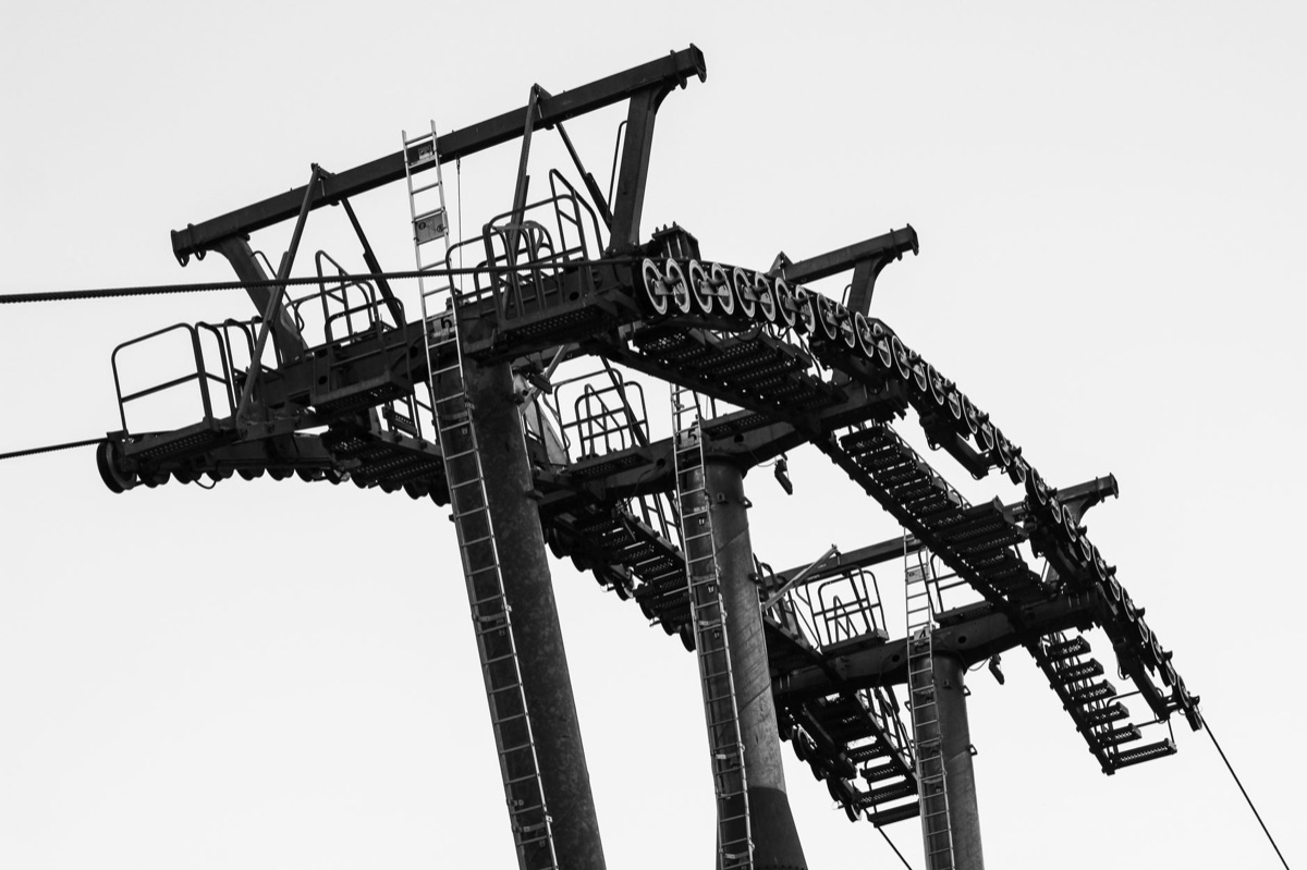 kabelbaan platform met passagiers